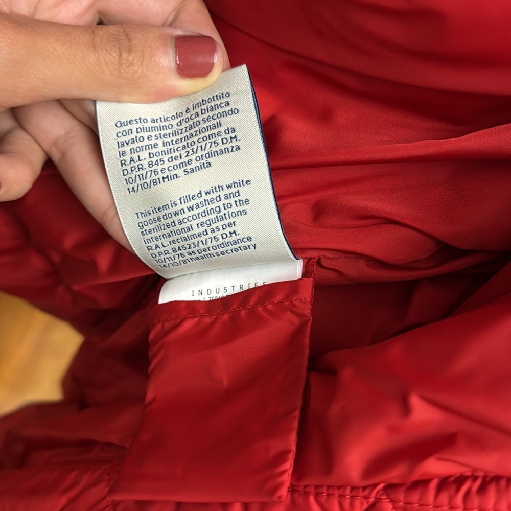 Red Moncler jacket - Picture 14 of 16